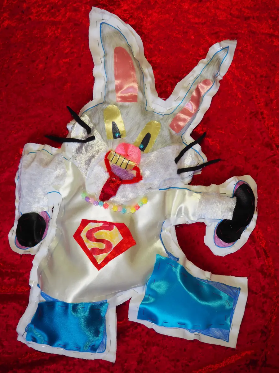 Superlapin fou, le compagnon extraordinaire de Laëticia Ducrettet
