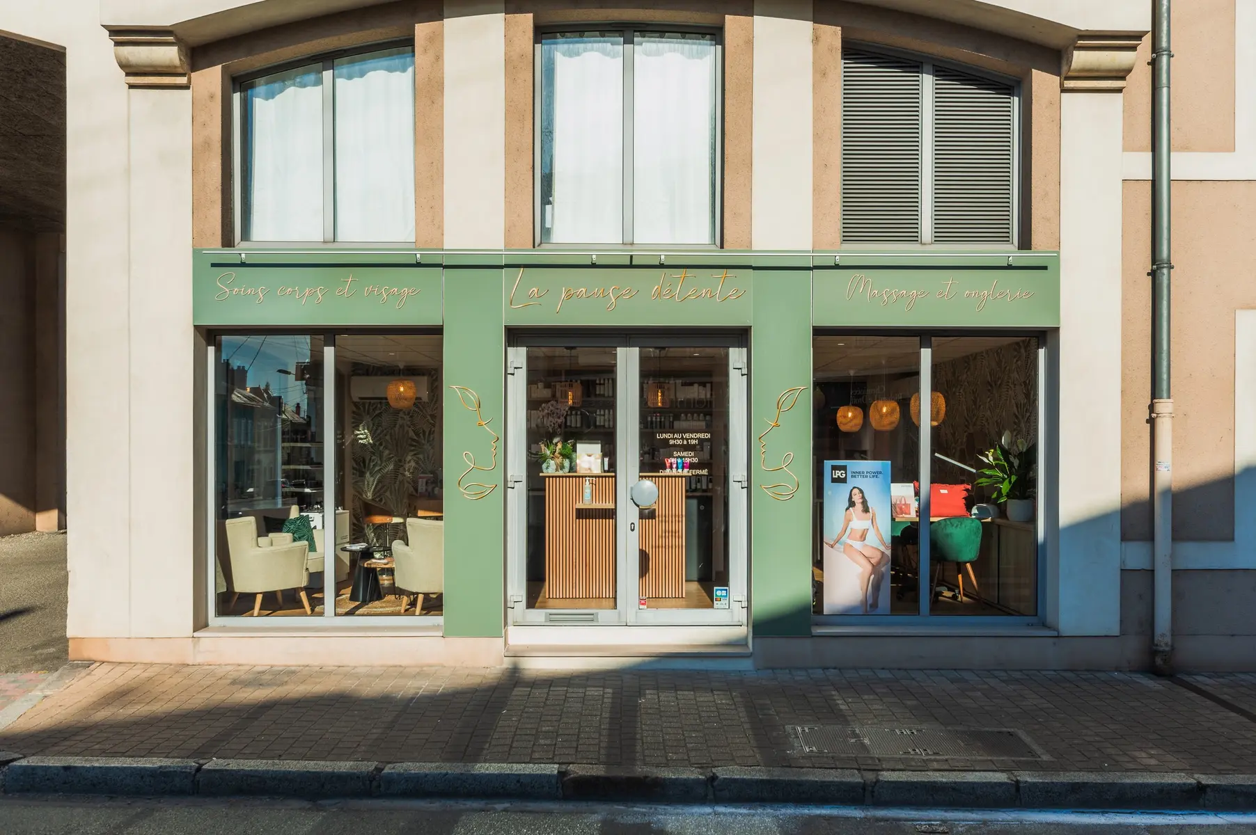 469253530_565869832854510_340208113942554543_n