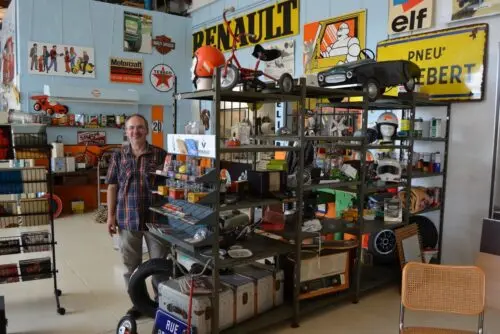 3b127a121e7463f127a121e7403227v-500x334