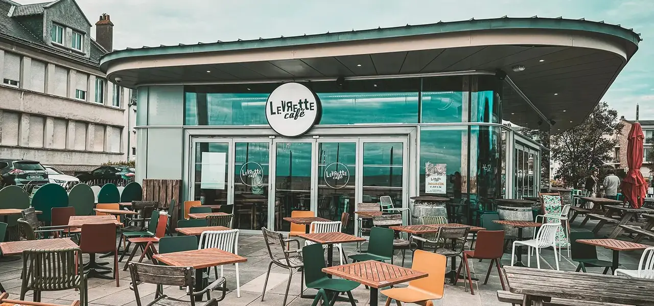 Photo-site-devanture-LC-St-Nazaire (1)