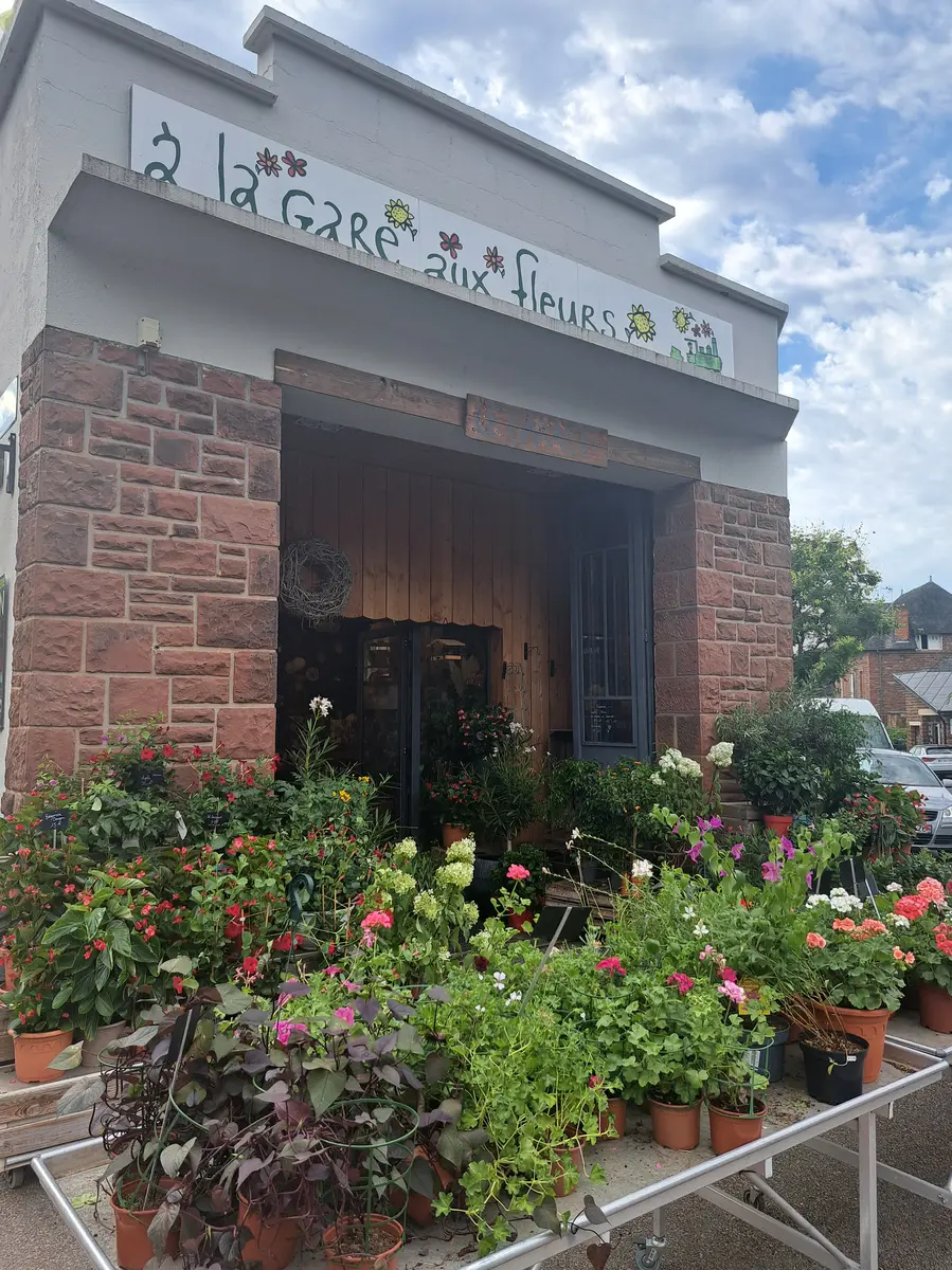 gare aux fleurs