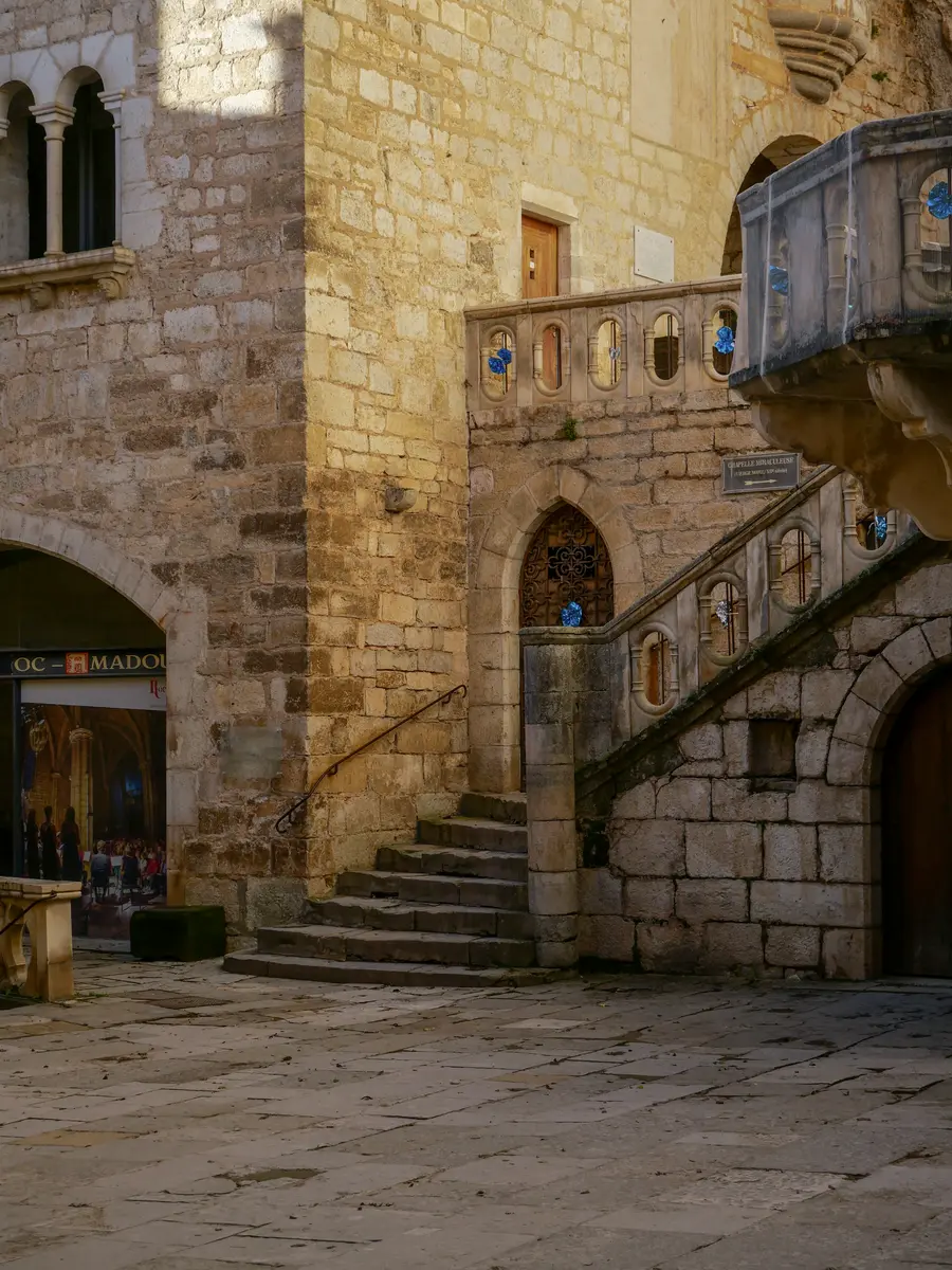 Esplanade_du_Sanctuaire_de_Rocamadour-Melanie_Petit-4422