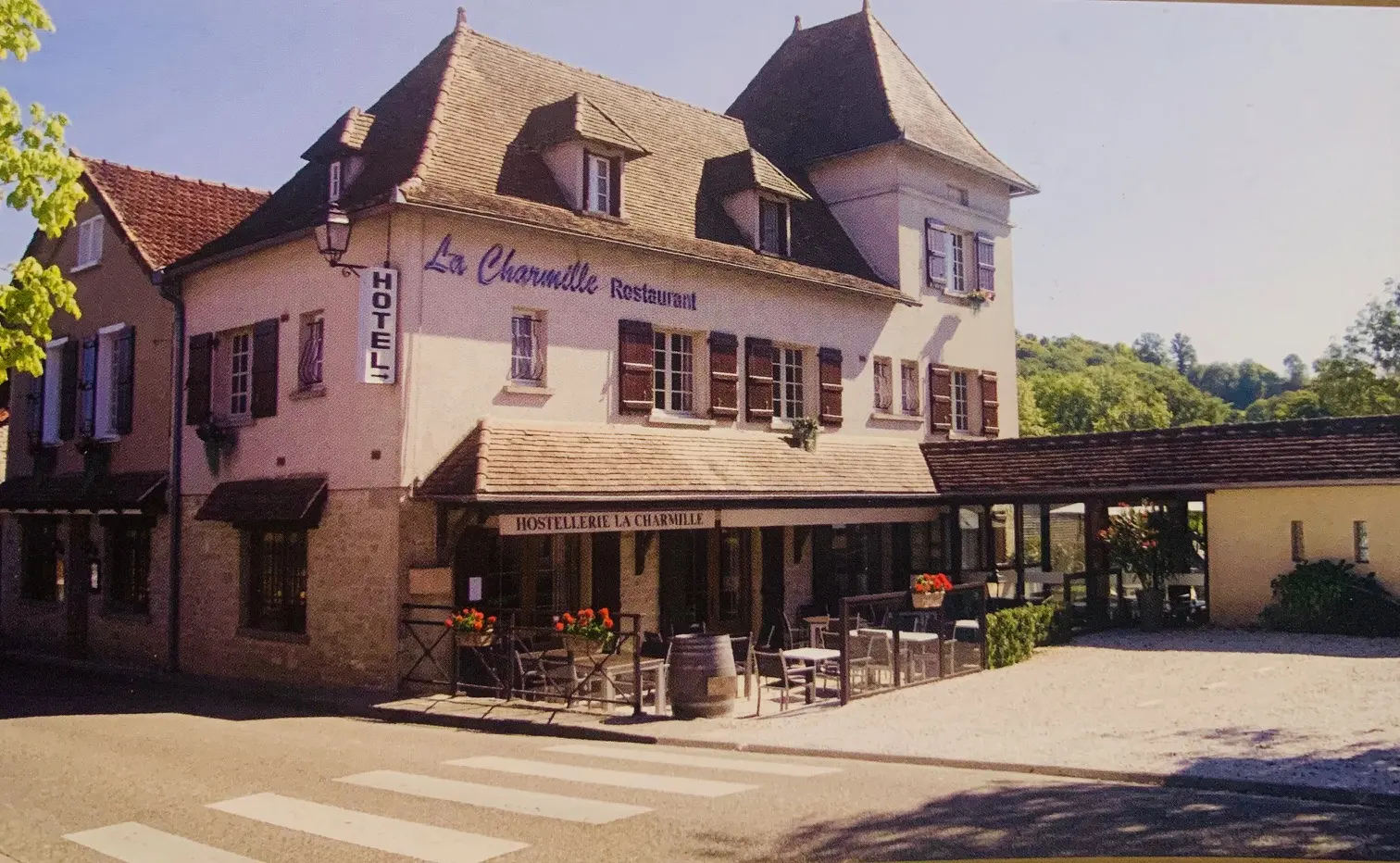 HOTEL LA CHARMILLE