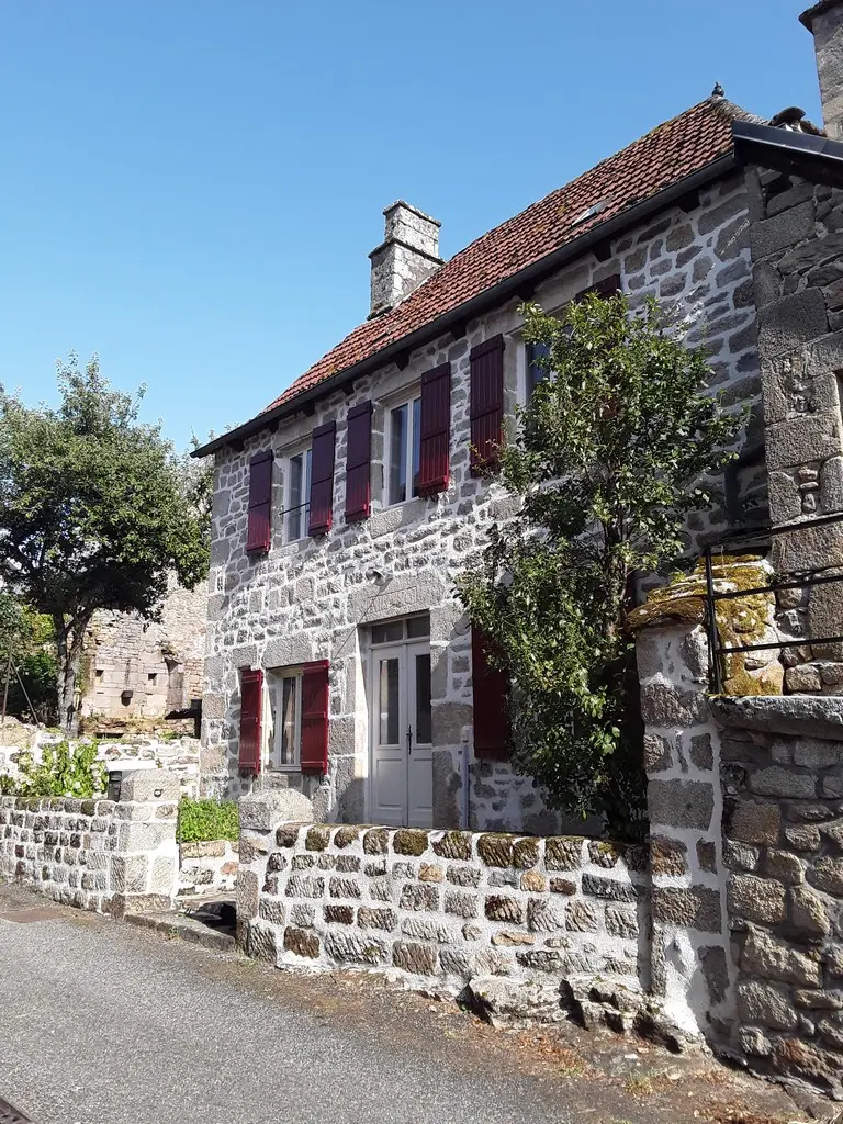 LocationMaisonDeVillage-VanOpstal_Hautefage
