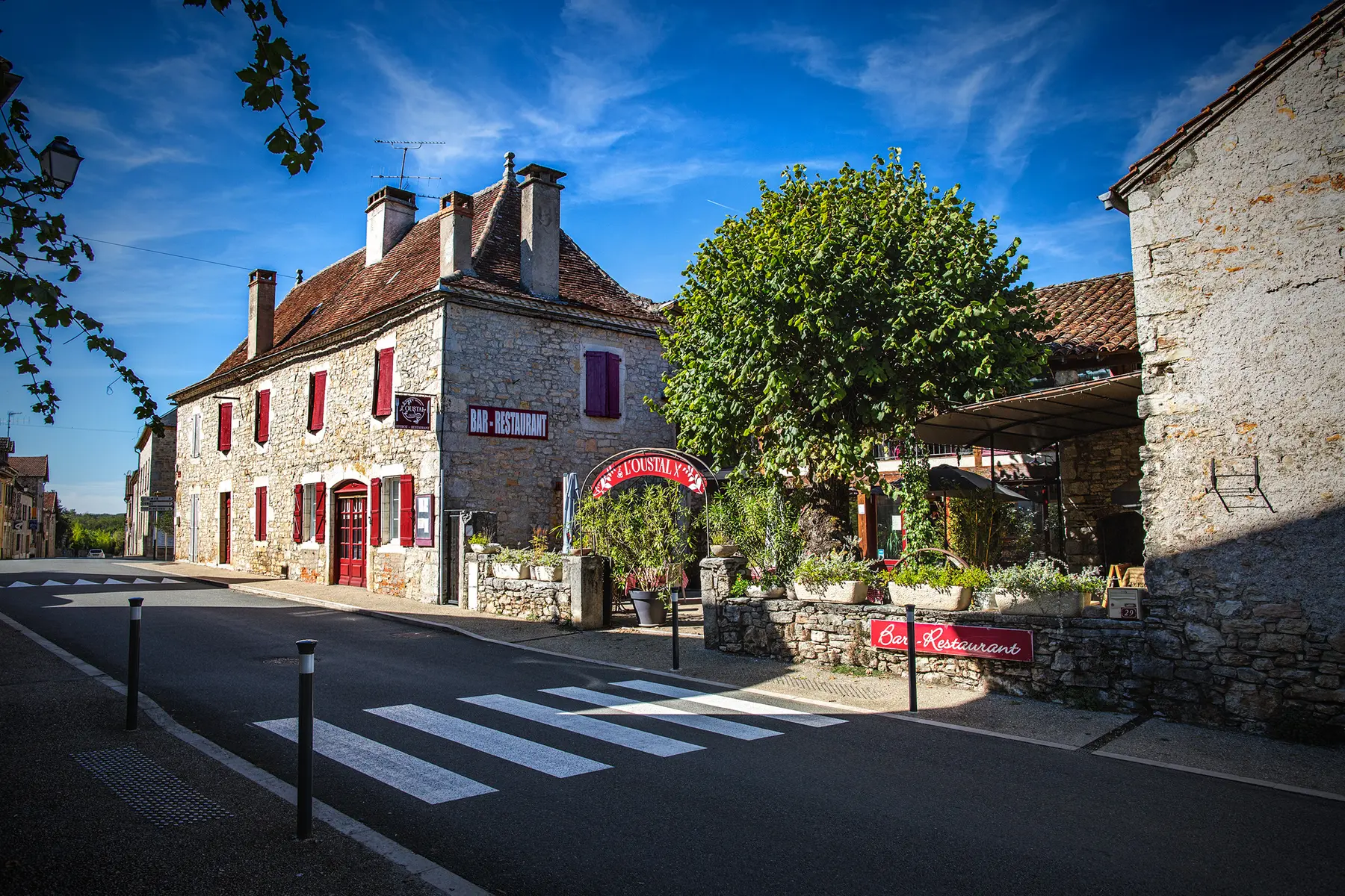 L'Oustal - Le Bistrot Lotois - Façade