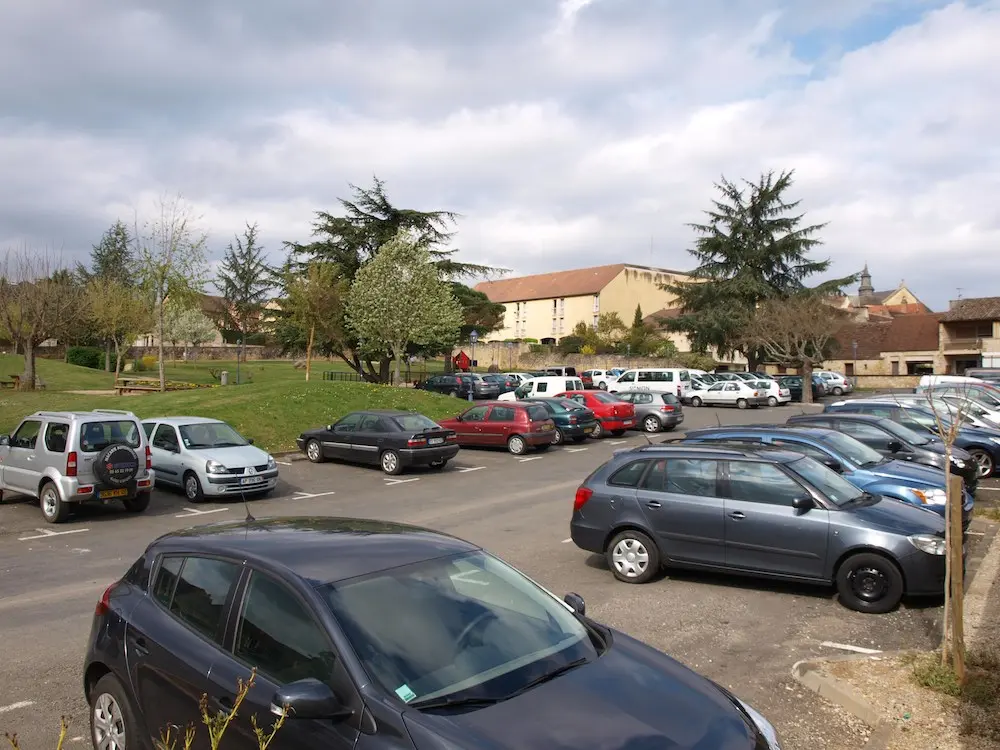 Parking de l'enclos Gourdon