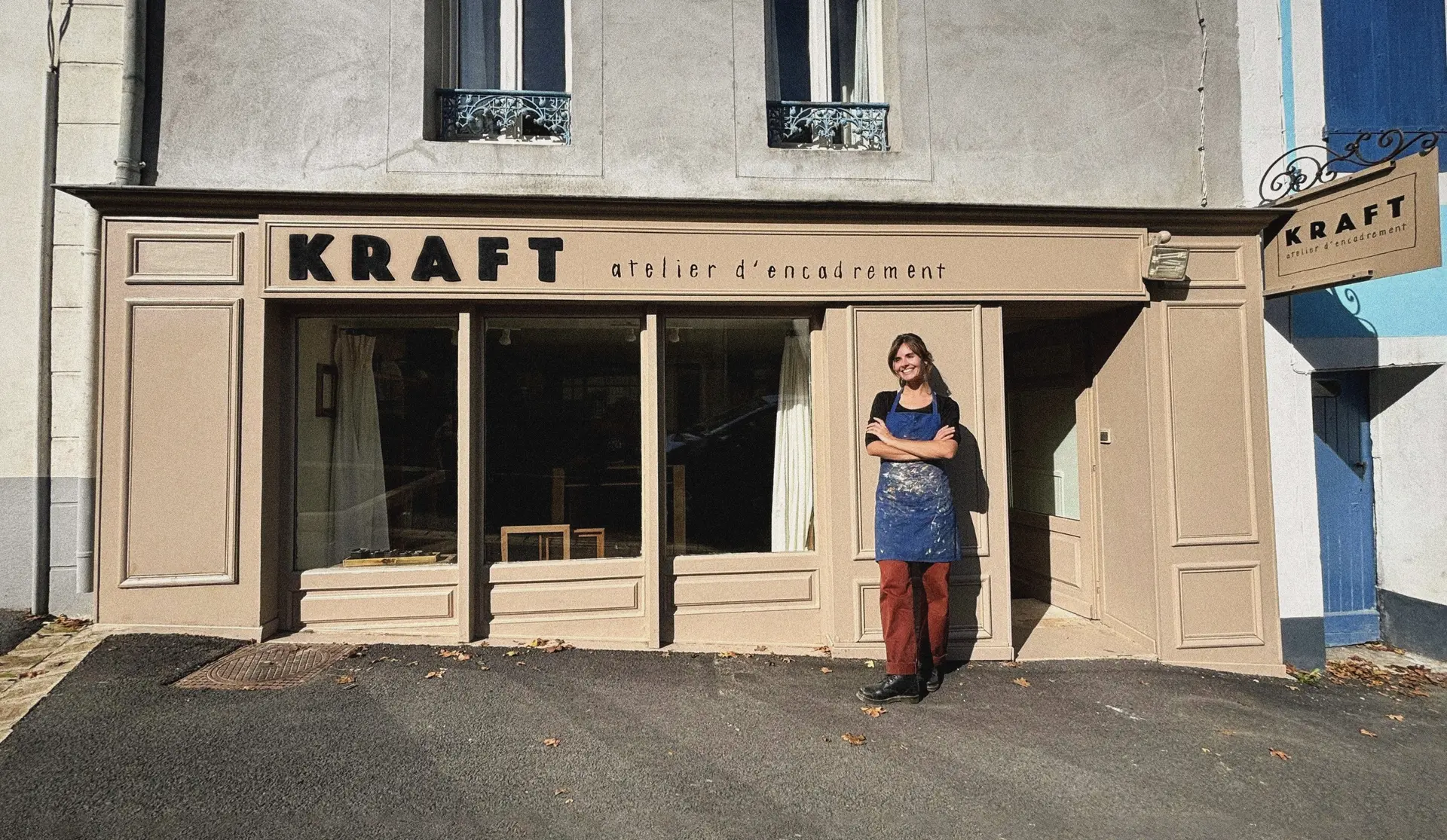 836861_2025_-_kraft_-_atelier_dencadrement_-_le_palais_-__devanture_atelier