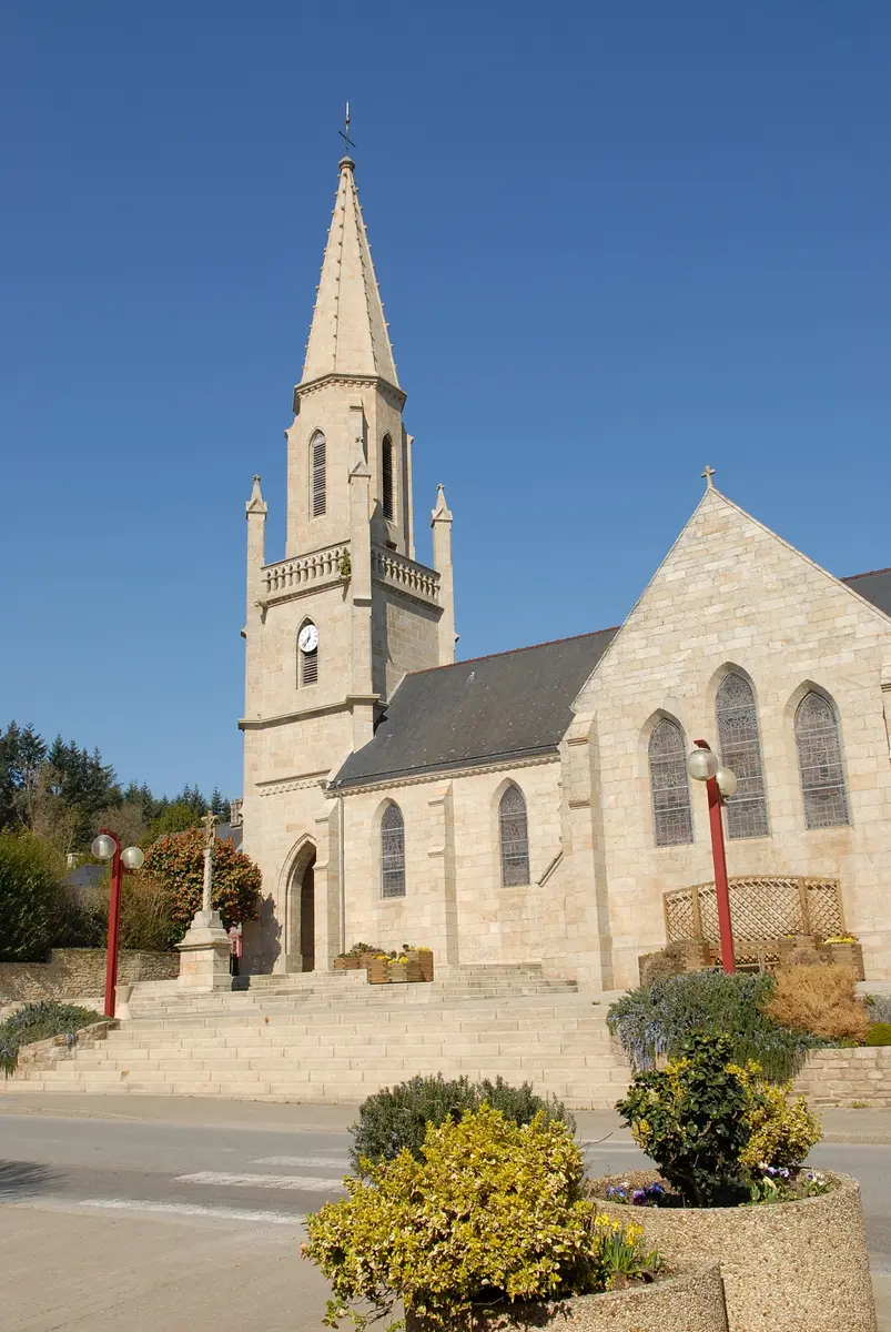 Le Sourn l'église Paroissiale