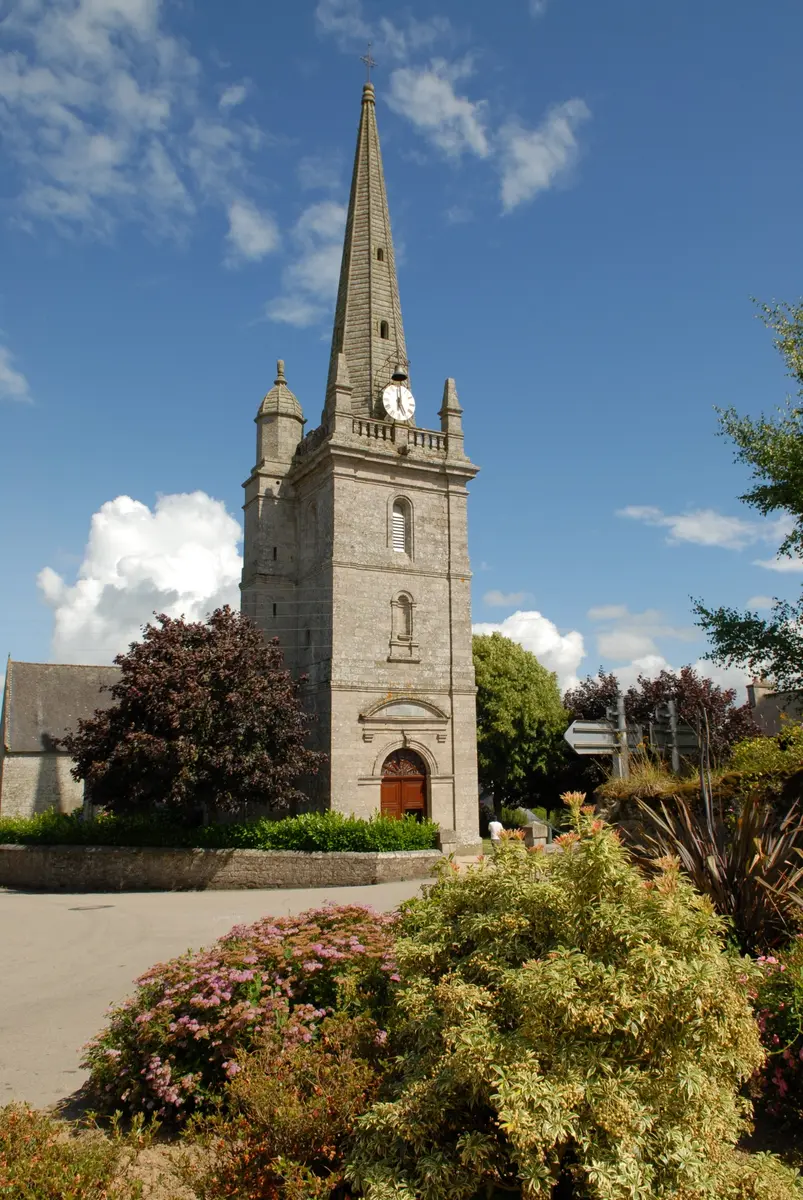 NEULLIAC_église_paroissiale_0003