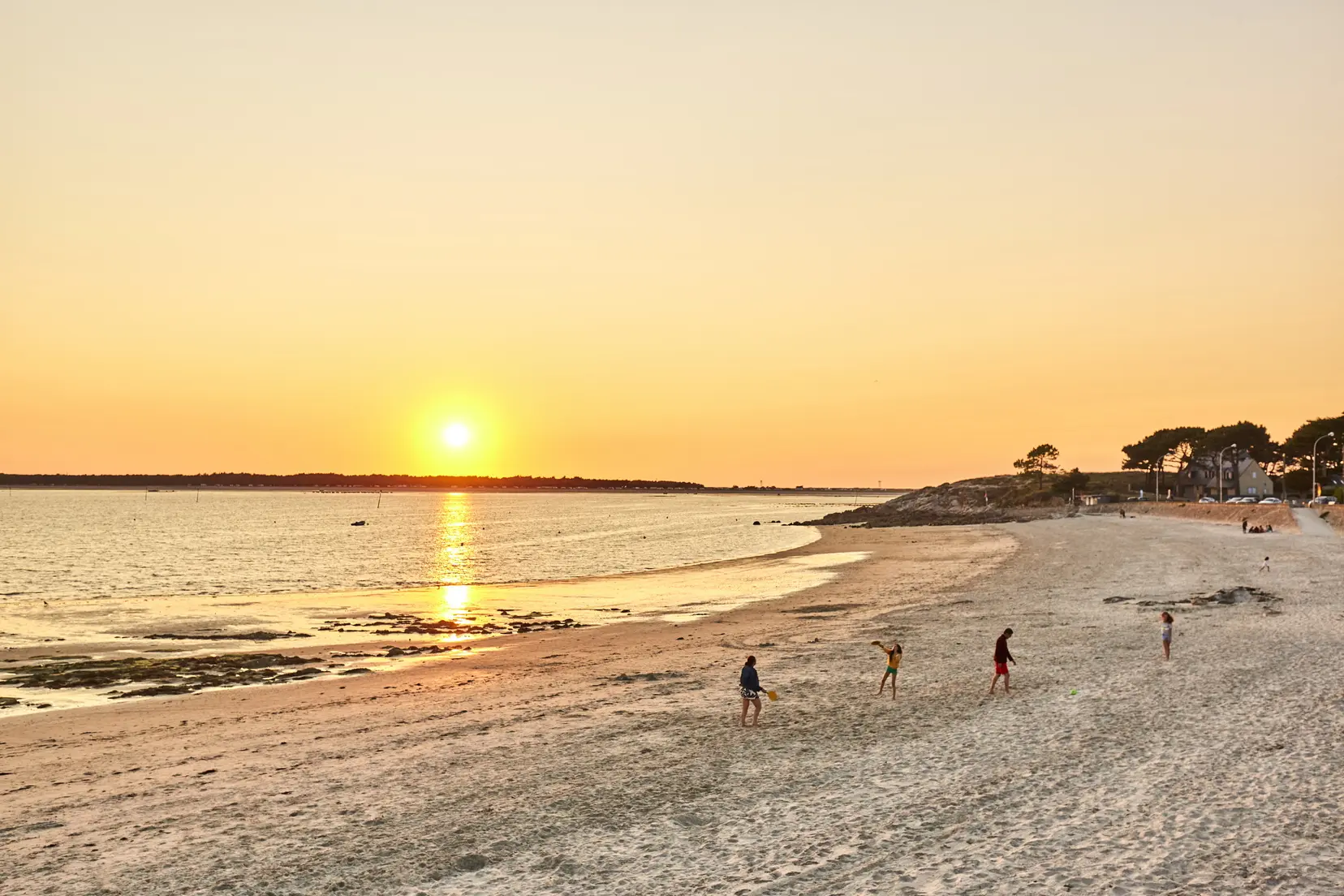 Coucher de soleil sur la plage de Saint-Colomban à Carnac