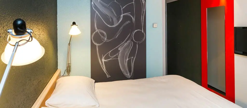 Hotel-Ibis-Budget-Caudan-Morbihan-Bretagne-Sud