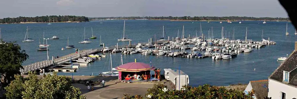 PORT LOCMARIAQUER