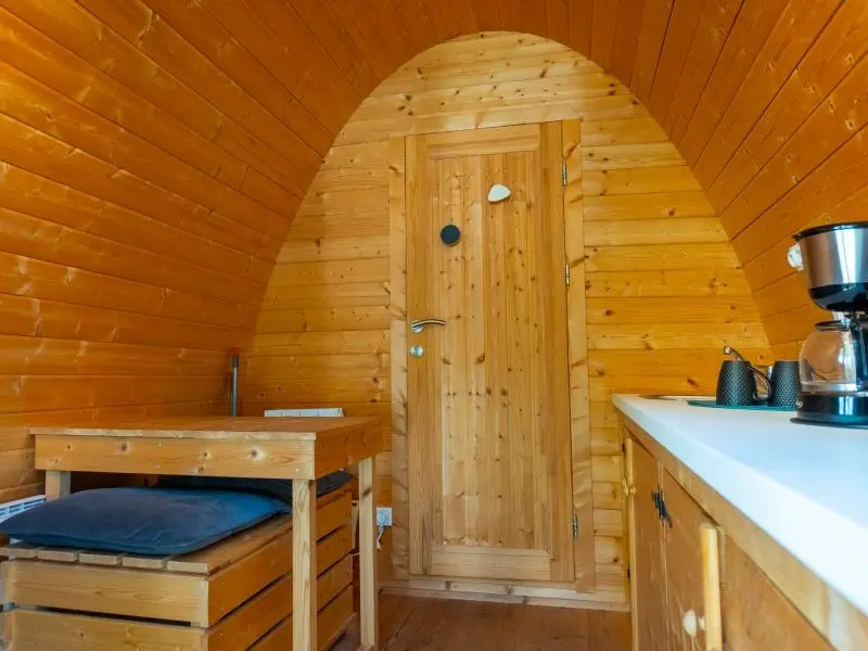 Insolite- Cabane - Hobbit - Camping - Lac - au - Duc - Taupont - Brocéliande