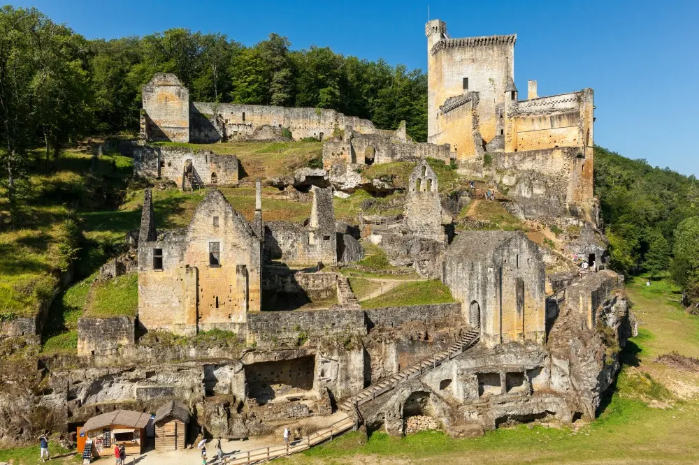 chateau_commarque