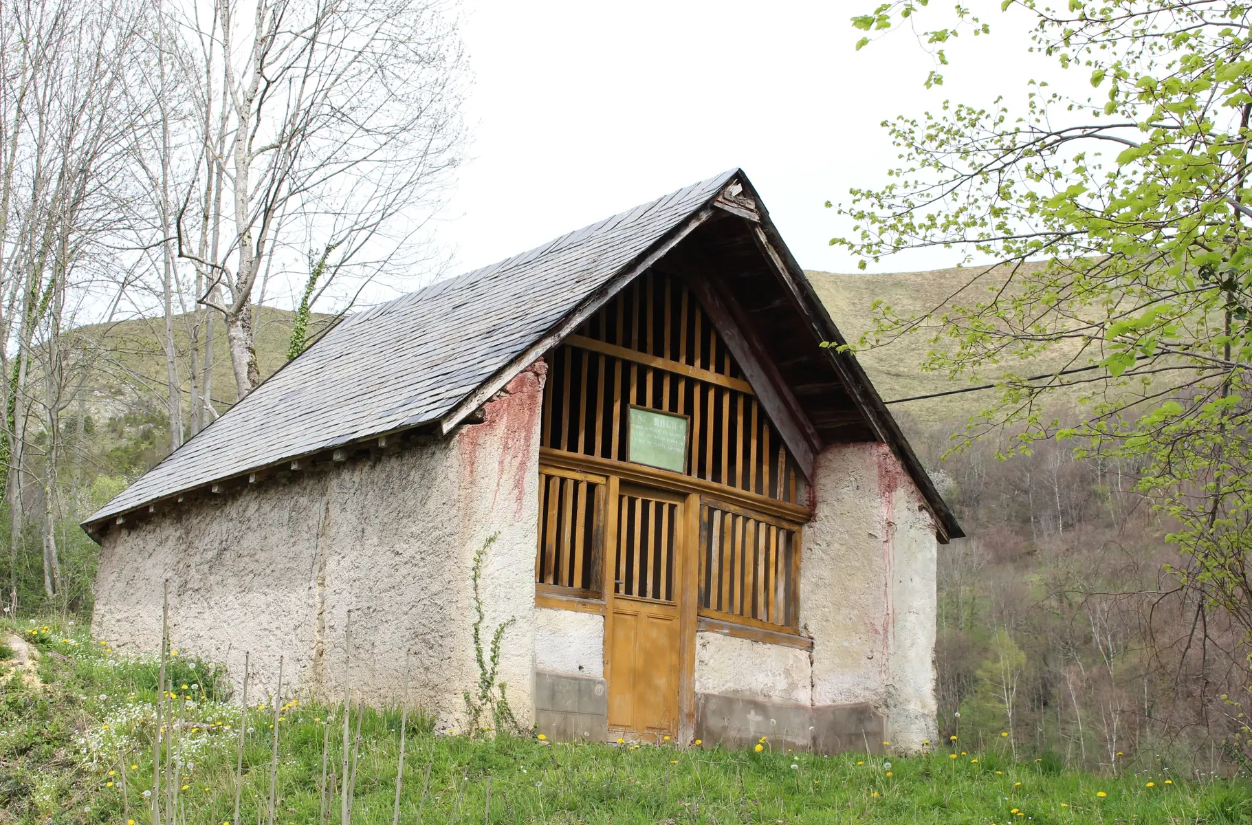 Chapelle_Saint-Roch_de_Bulan