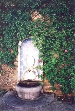 Lourdes Fontaine du Garnavie