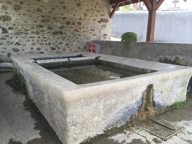 Lavoir Aveux