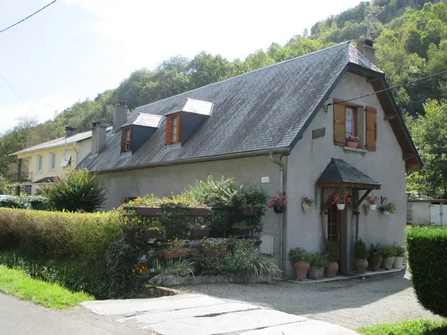 MAISON MME LARBAN