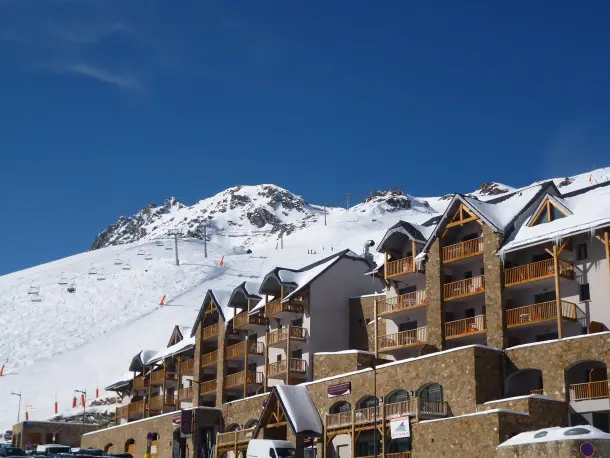 SKISET-a-Residence-Mer-Golf-Tourmalet-La-Mongie