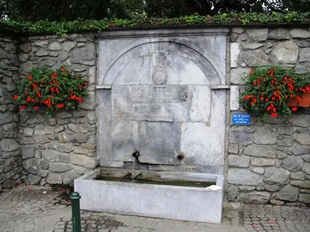 fontainevieuzac-argelesgazost-HautesPyrenees.jpg