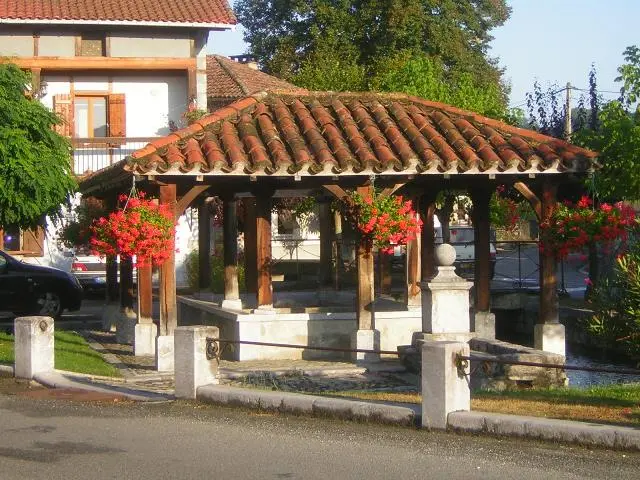 lavoir mazeres