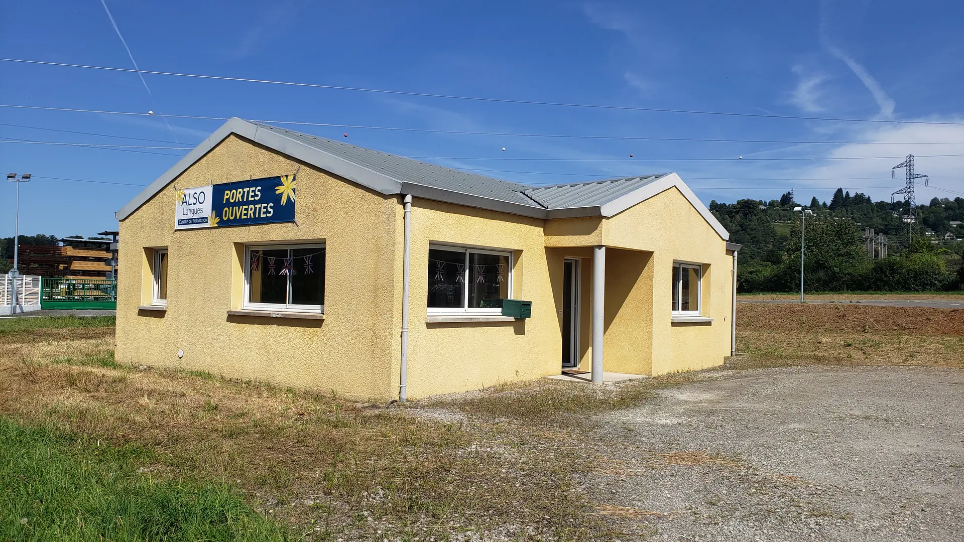 photo of school outside