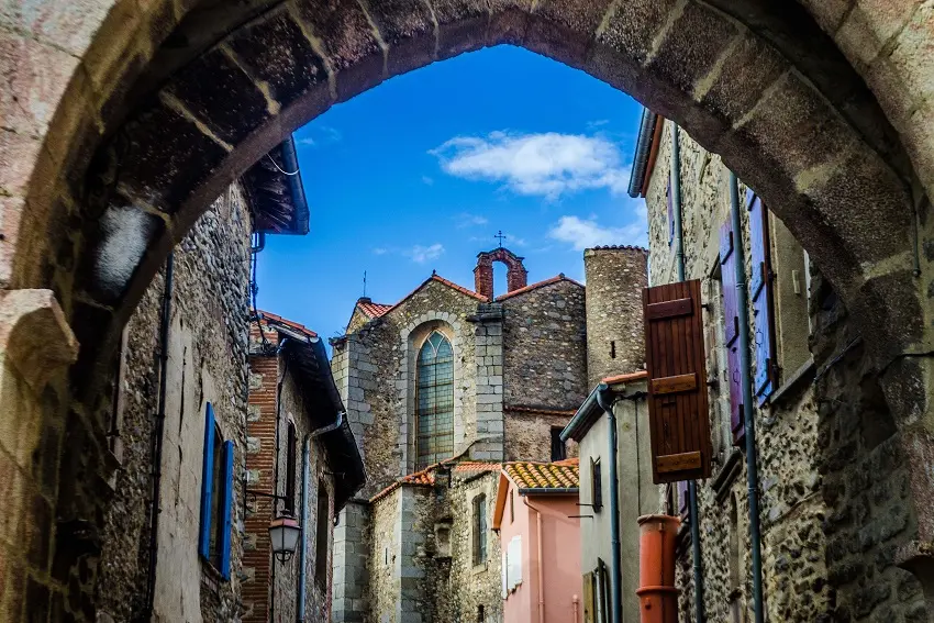 Porte des remparts de Vinça_1