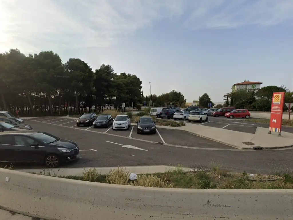 Rivesaltes_Aire multimodale péage perpignan nord