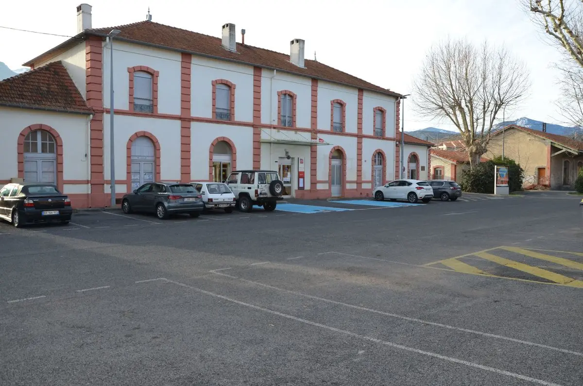 GARE-SNCF-DE-PRADES