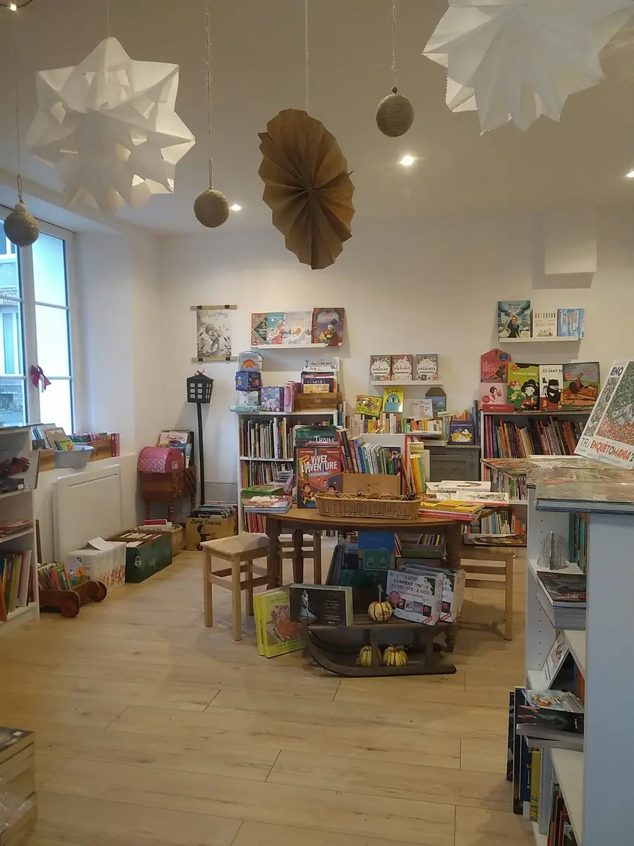 413929540_326142297013416_8119096138895553102_n