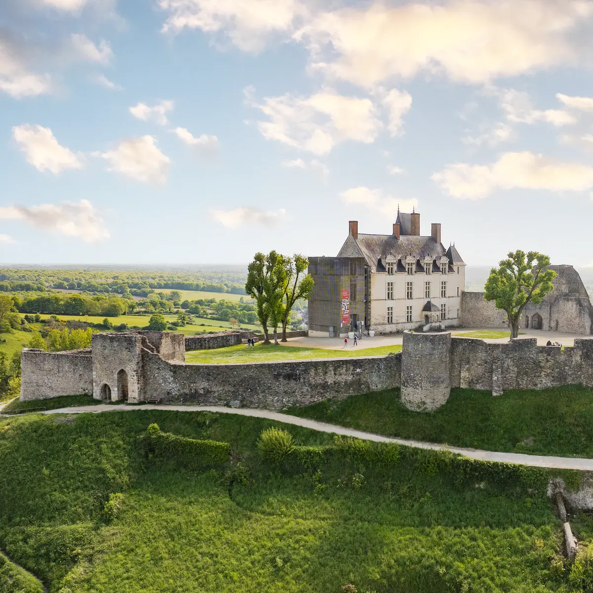 2025_Château de Sainte-Suzanne ©