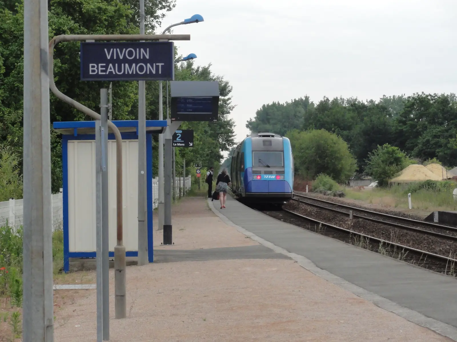 Gare de Vivoin