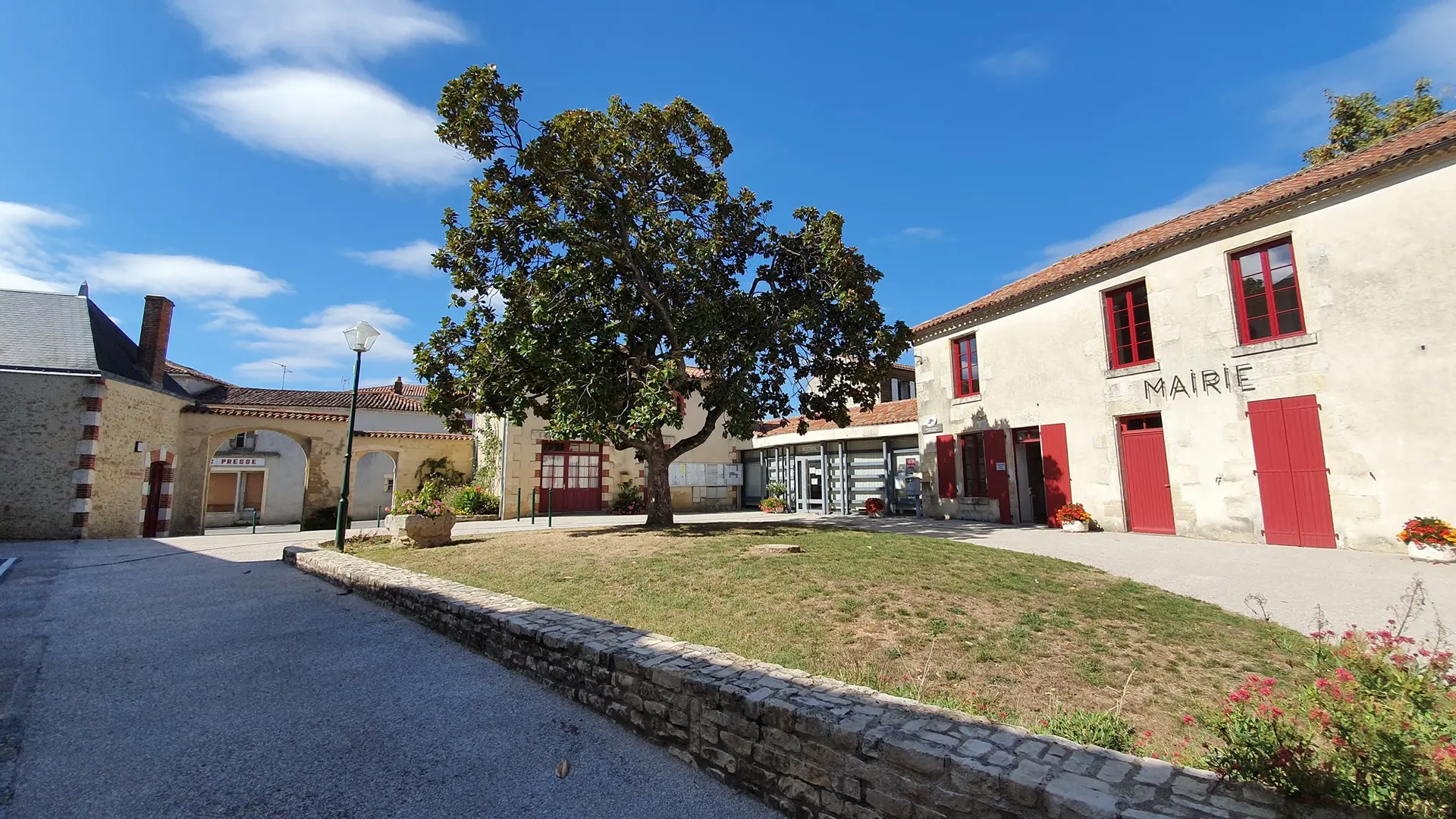 Mairie de Bourneau