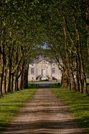 chateau-de-la-baugisiere-saint-michel-le-cloucq-1