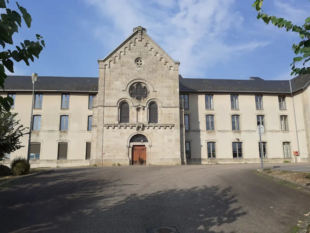 Façade bâtiment FAAH AMBAZAC