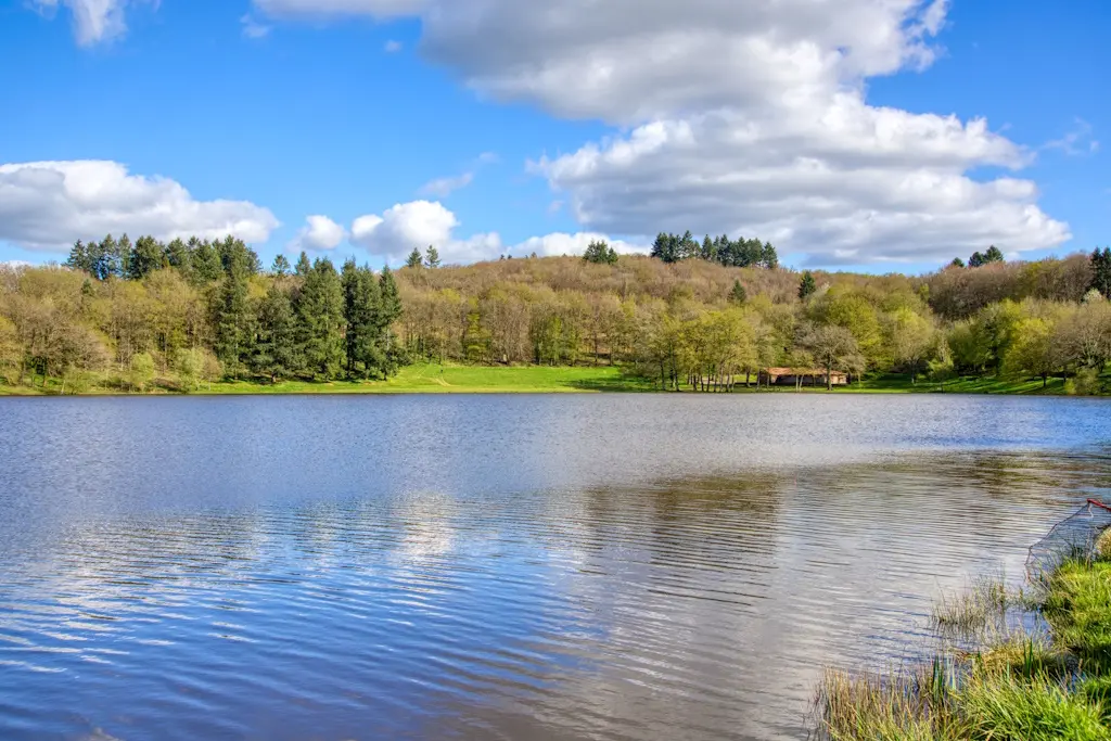 LAURIERE Lac du Pont à l'Age