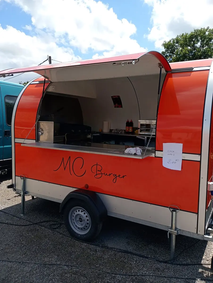 bella-vita-mc-burger-arnac-la-poste