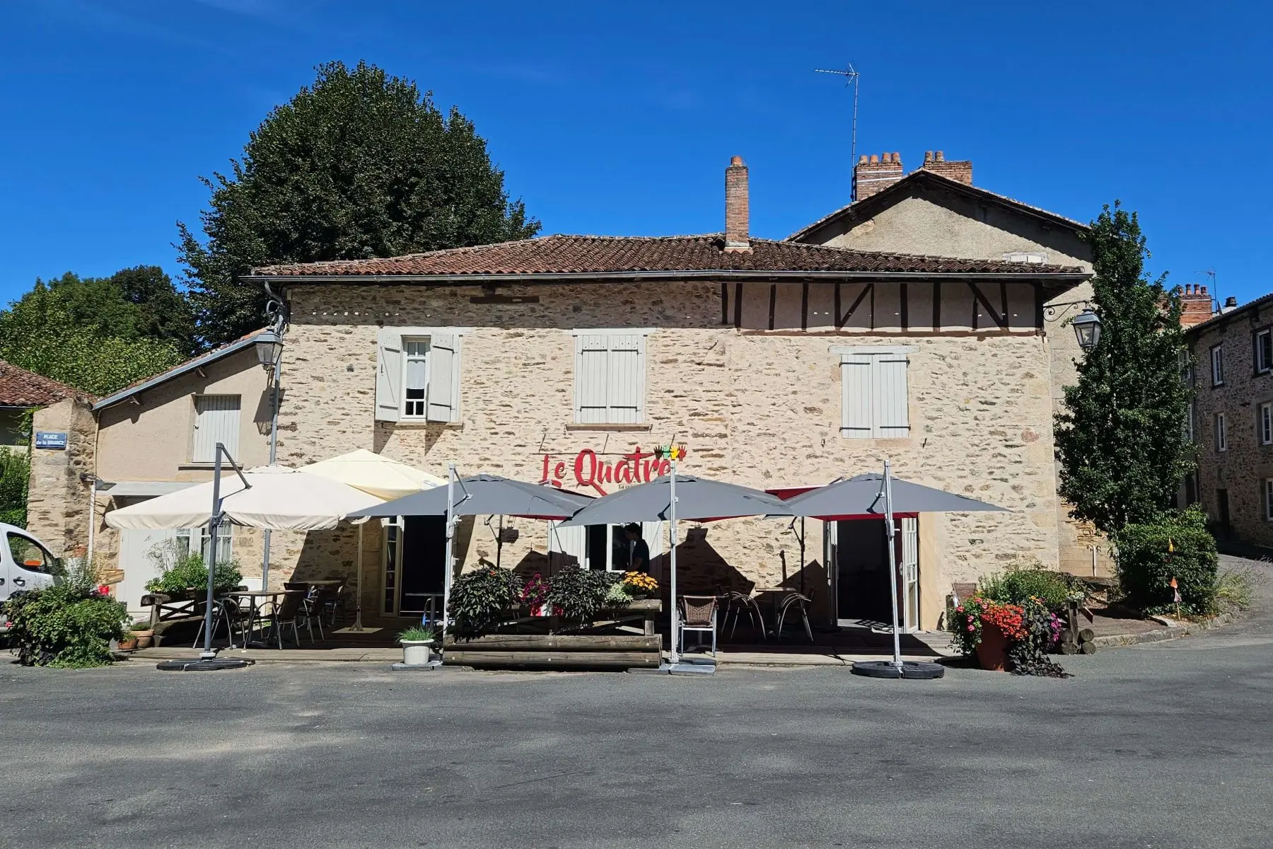 lequatre4