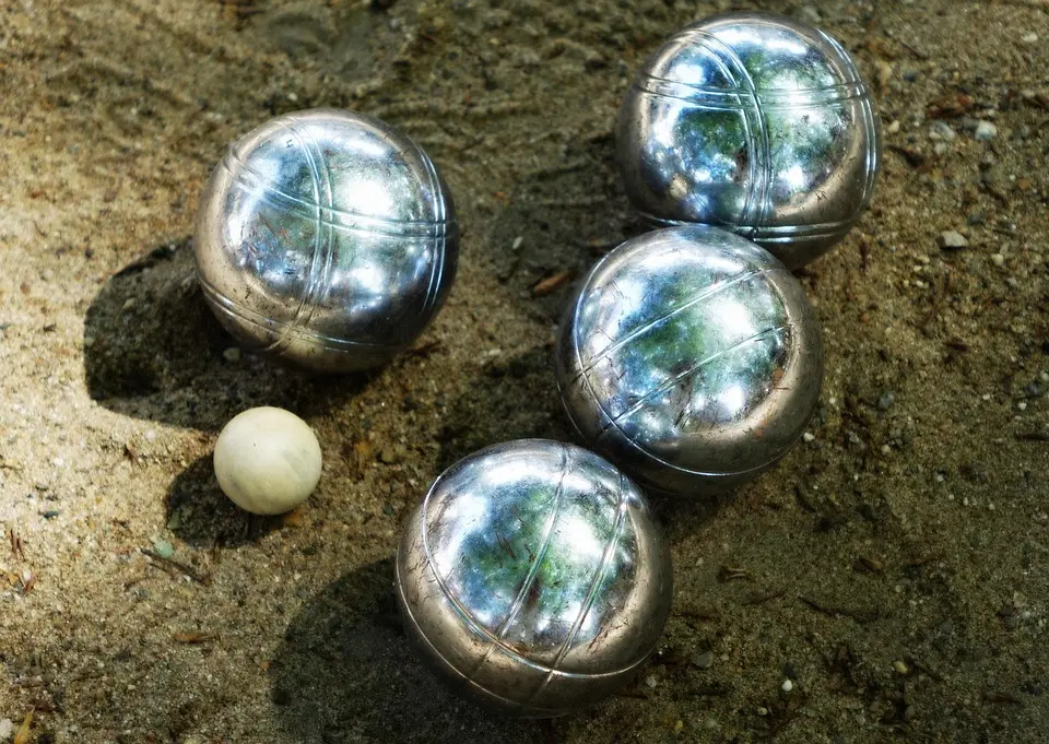 pétanque