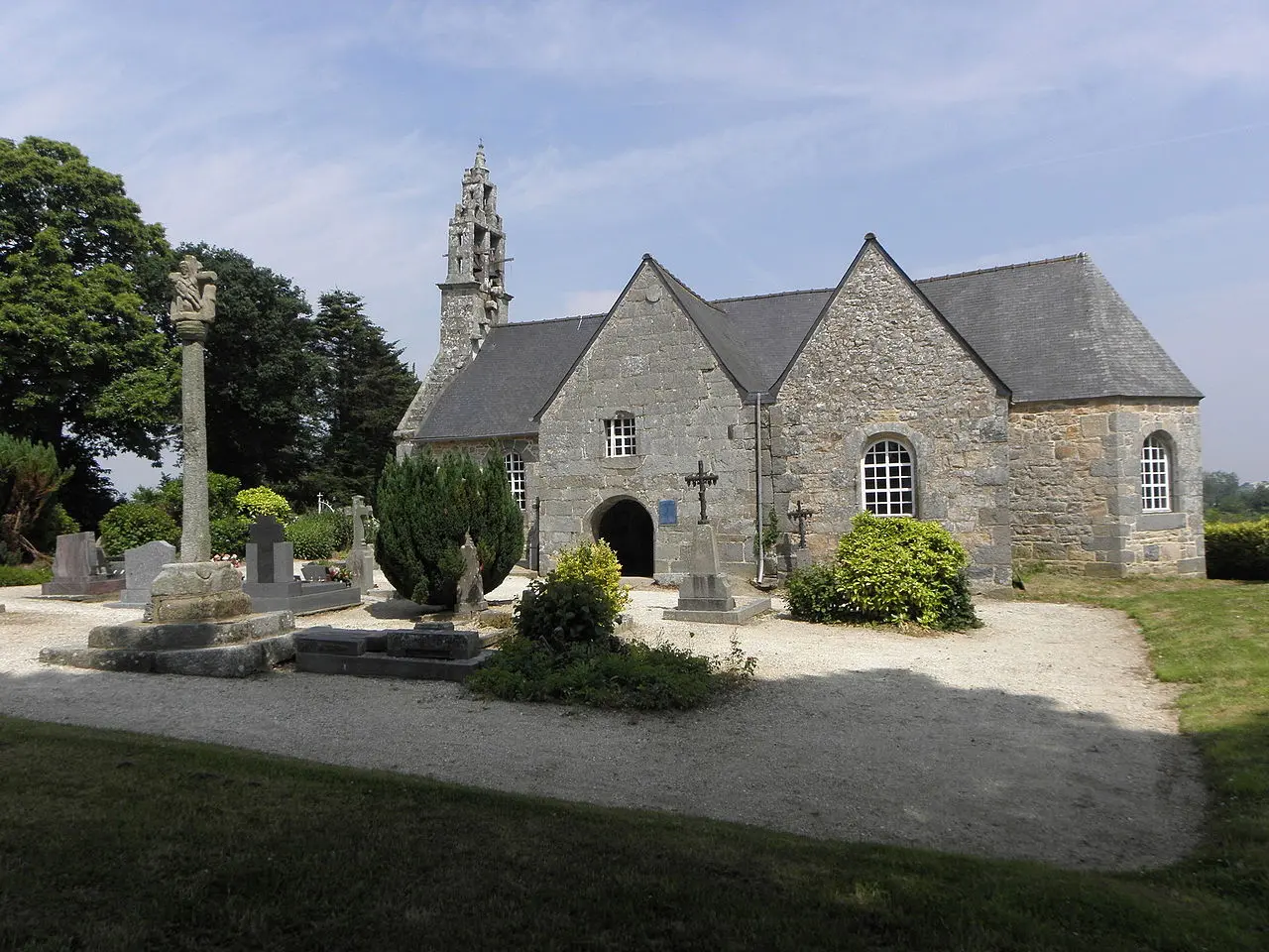 Église_Saint-Ézéchiel_de_Lanvézéac