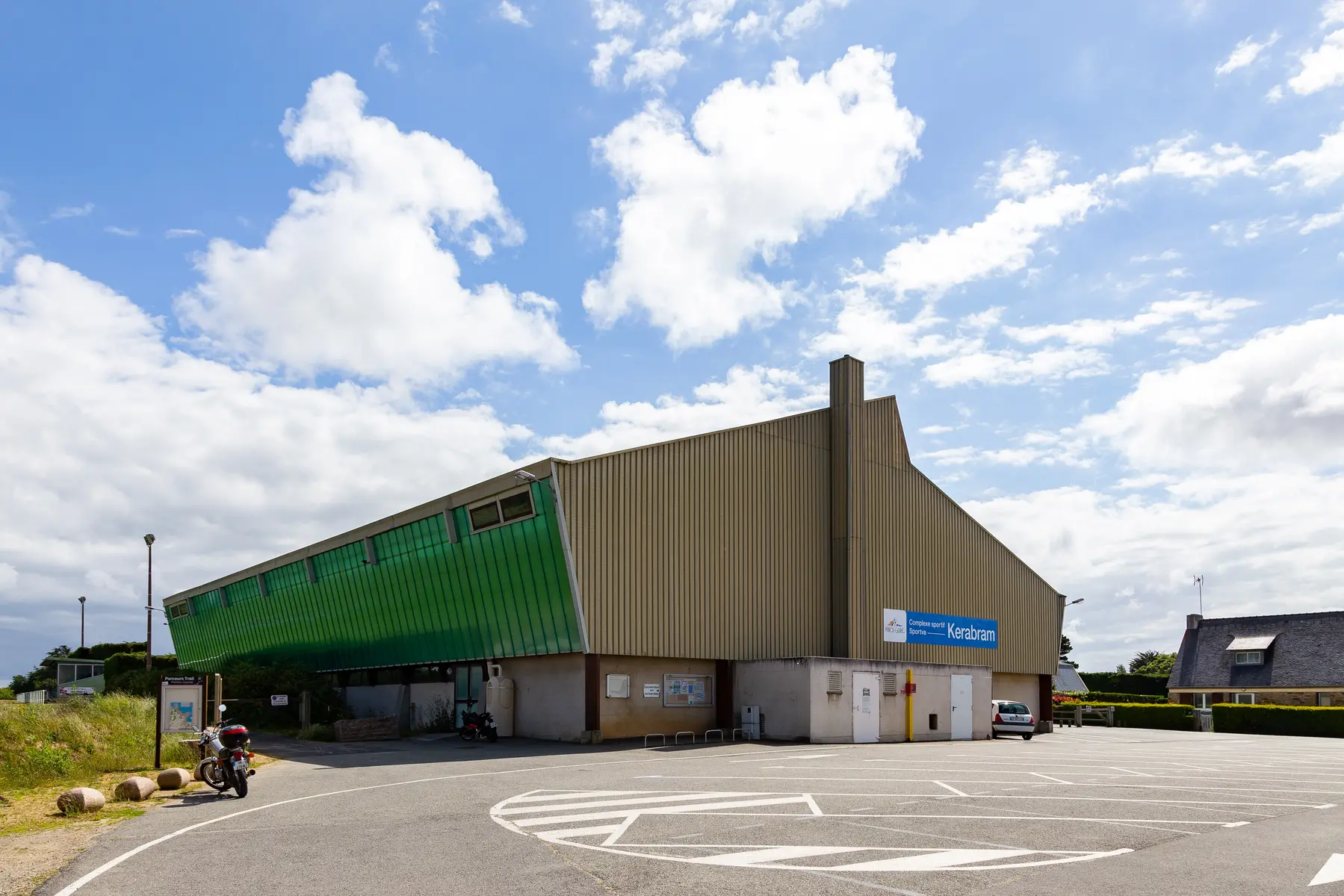 Complexe sportif de kérabram