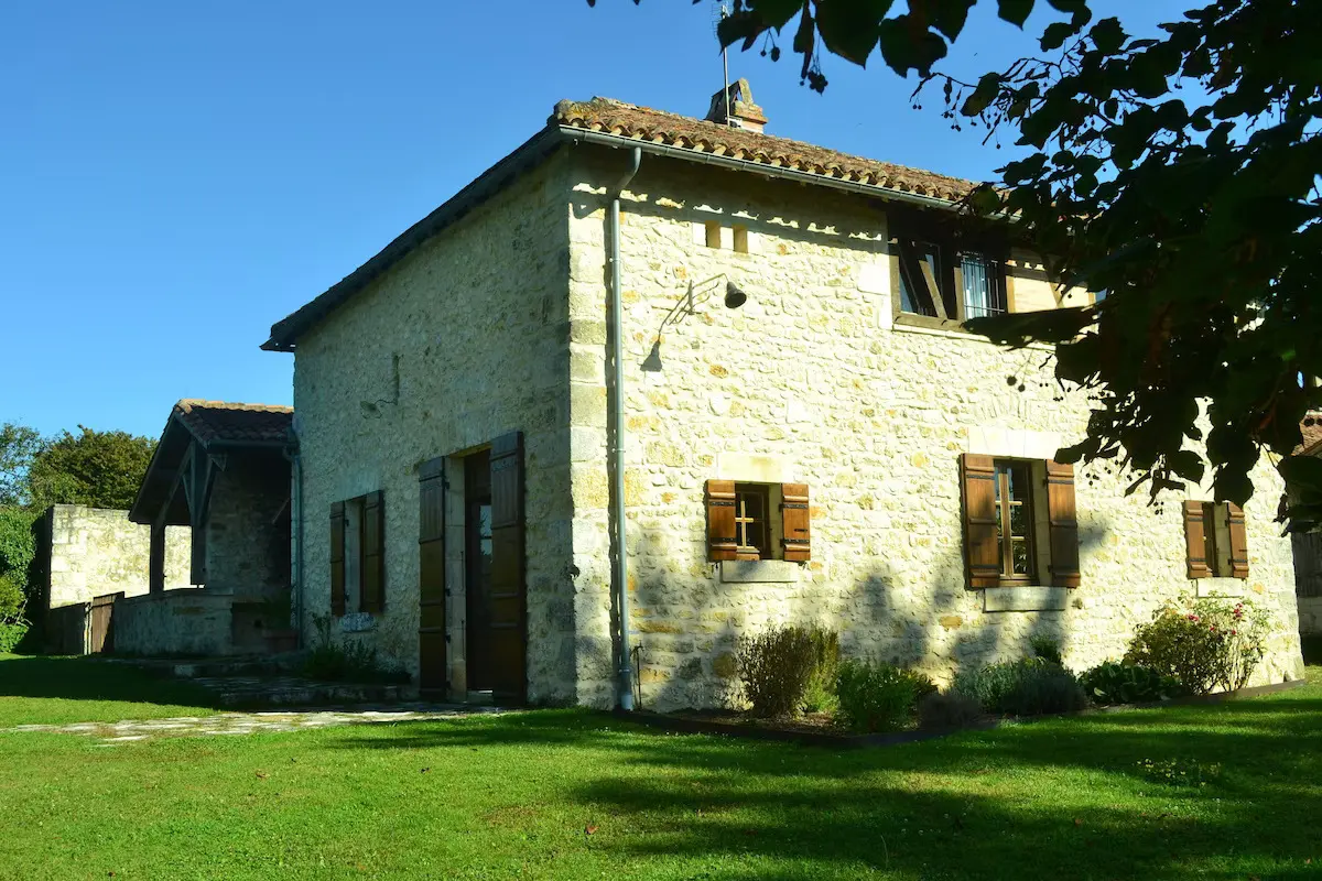 Gite Maison Carré