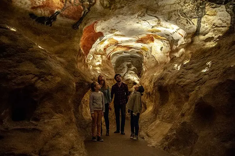 Lascaux 4