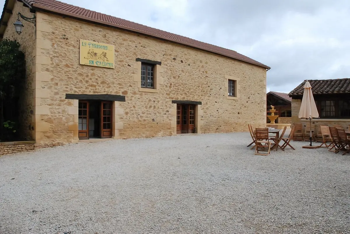Le Perigord en Calèche
