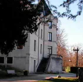 chateau-des-izards-coulounieix-chamiers