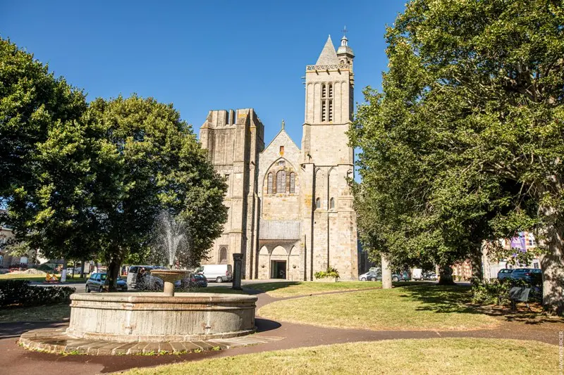 © S. BOURCIER - Cathédrale de Dol