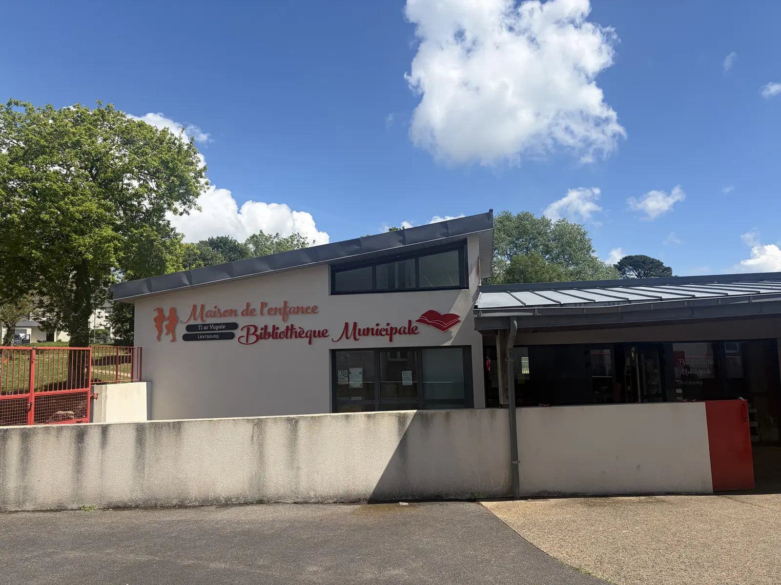 Bibliotheque Landudec - Pays bigouden