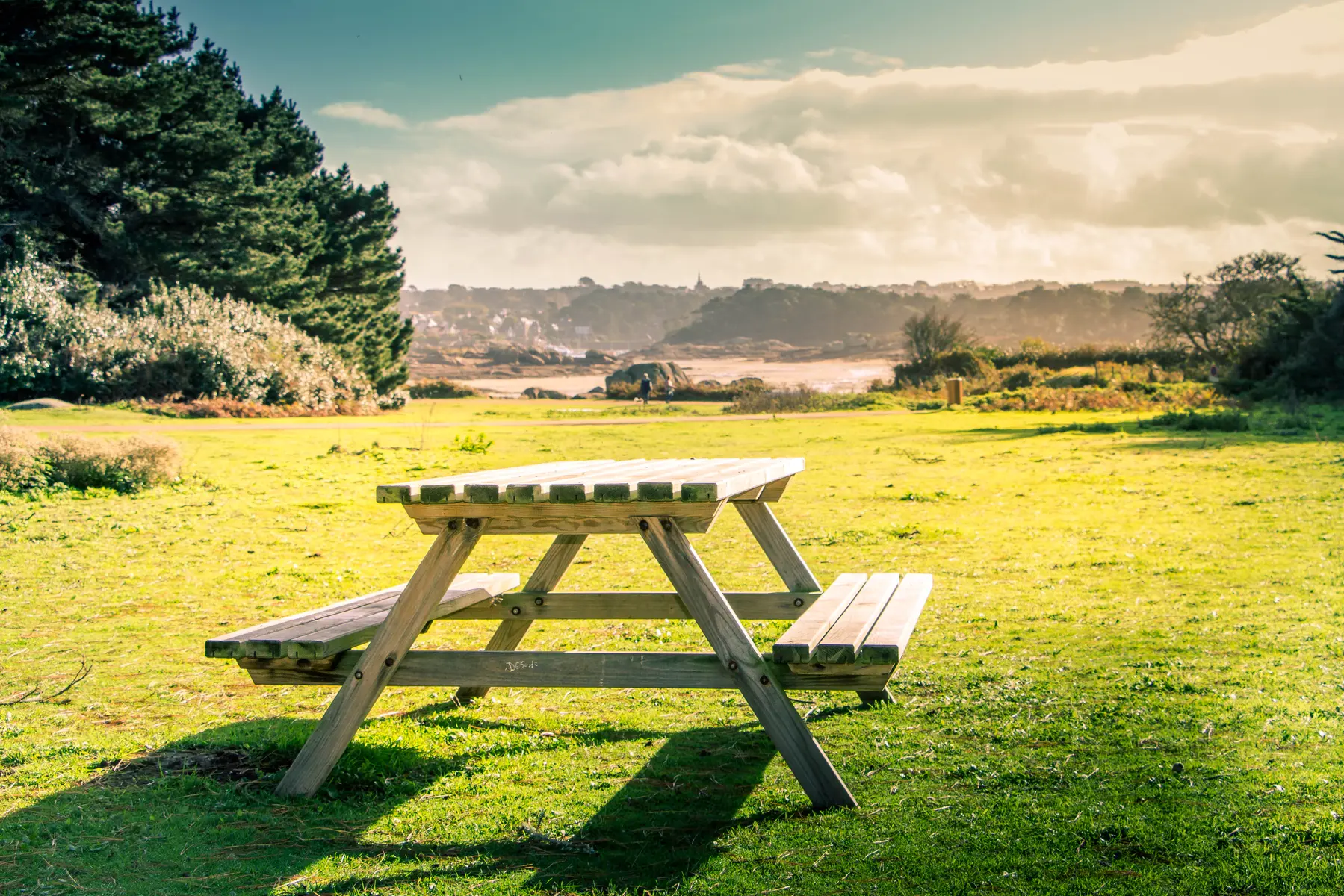 Tables pique nique Ile Renote