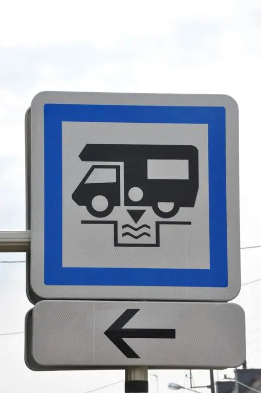 Aire-Camping-Car-Locmalo-Pays-Roi-Morvan-Morbihan-Bretagne-Sud