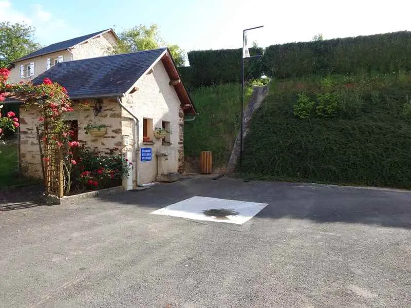 Aire d'accueil camping-car_1